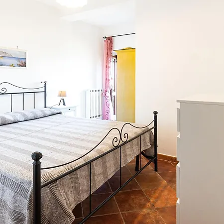 Bellezza In Cilento Panoramic Apts Castellabate Exterior photo