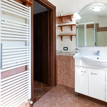 Bellezza In Cilento Panoramic Apts Castellabate Exterior photo