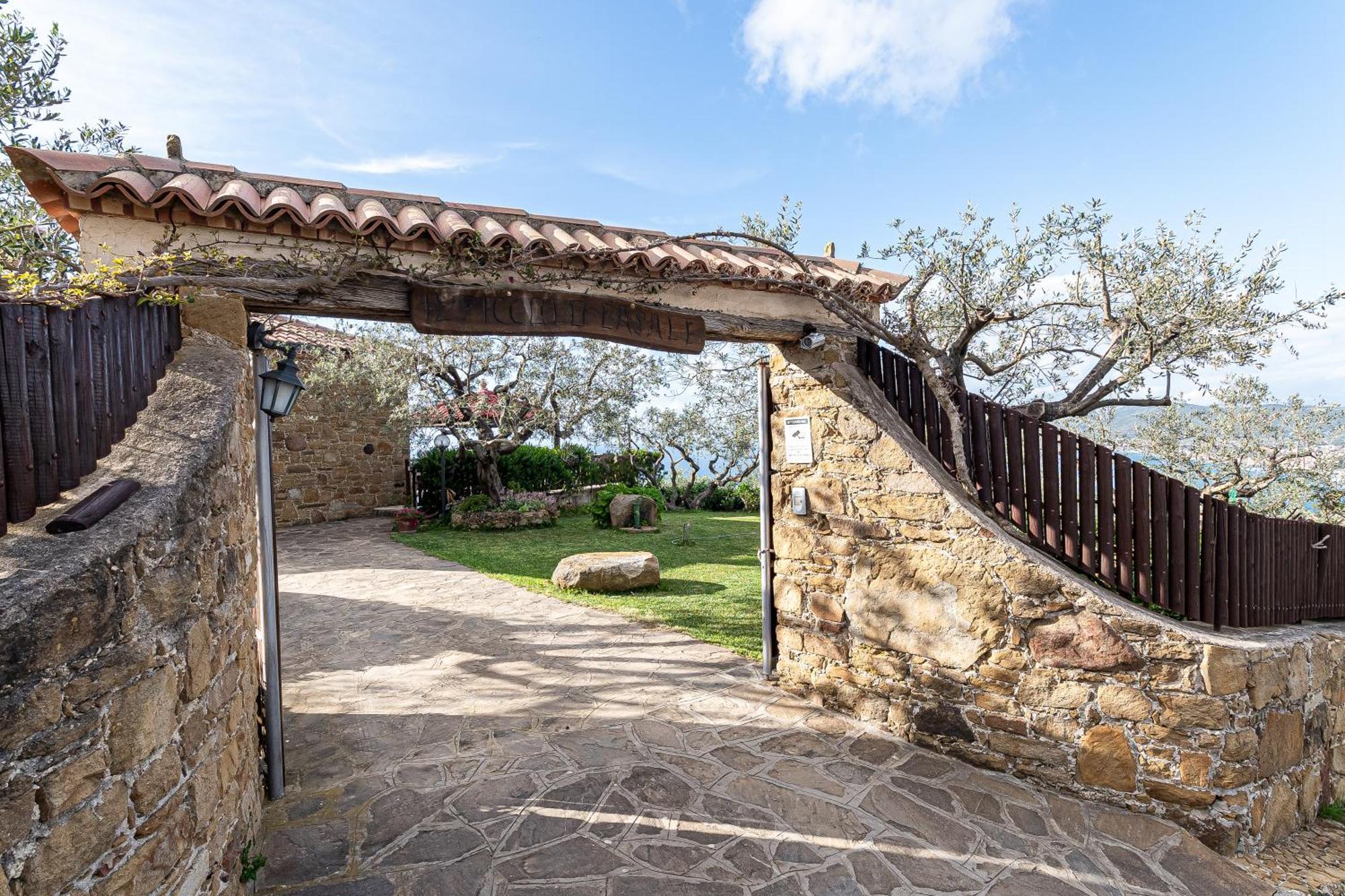 Bellezza In Cilento Panoramic Apts Castellabate